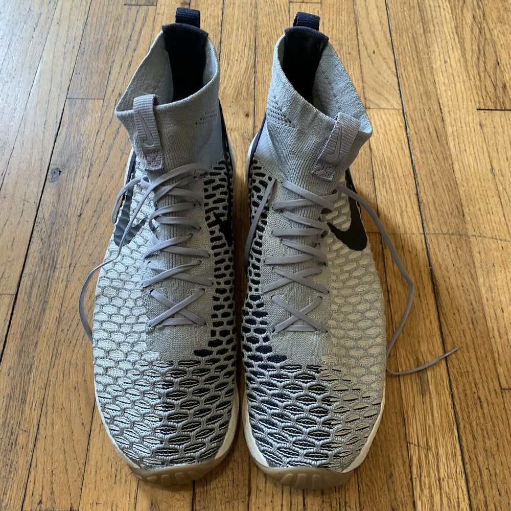 Nike Air Footscape Magista Flyknit 11